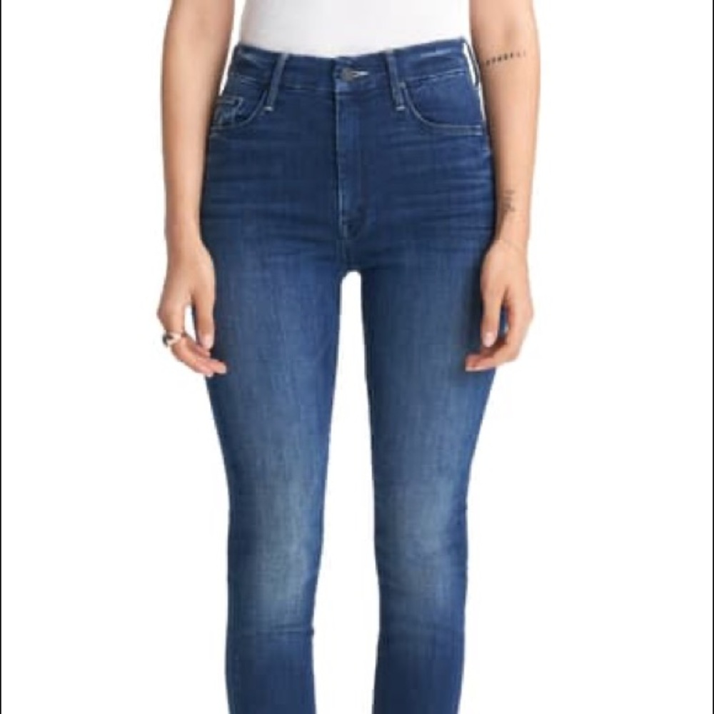 MOTHER Denim High Waisted “The Looker” Jean
